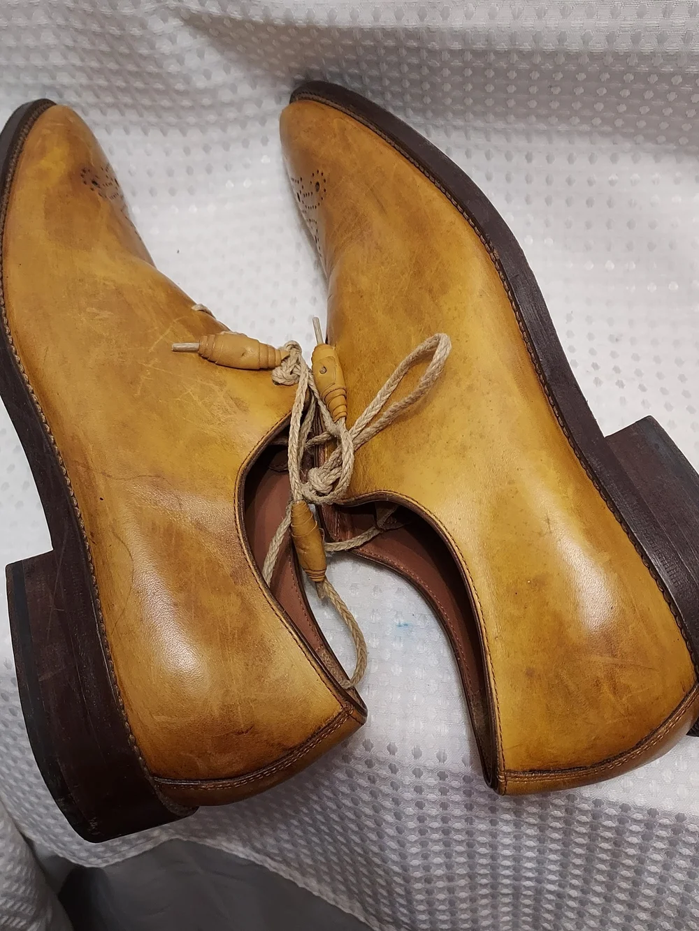 Calzoleria Toscano Men's Cognac Leather Lace-Up Brogue Derbys